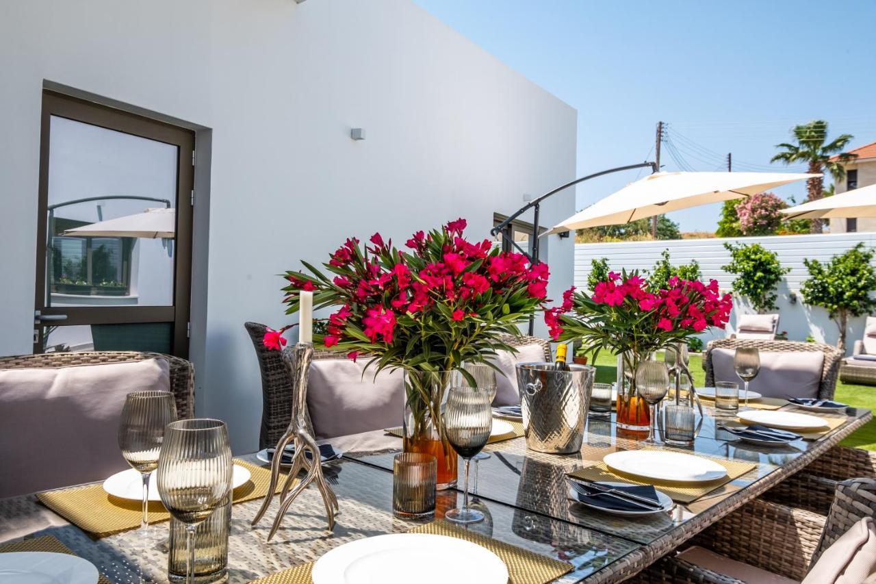 Rooms At Villa Amour Cyprus Ворокліні Екстер'єр фото