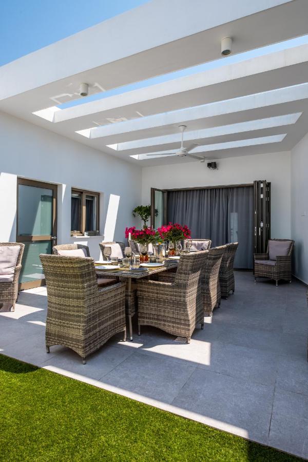 Rooms At Villa Amour Cyprus Ворокліні Екстер'єр фото