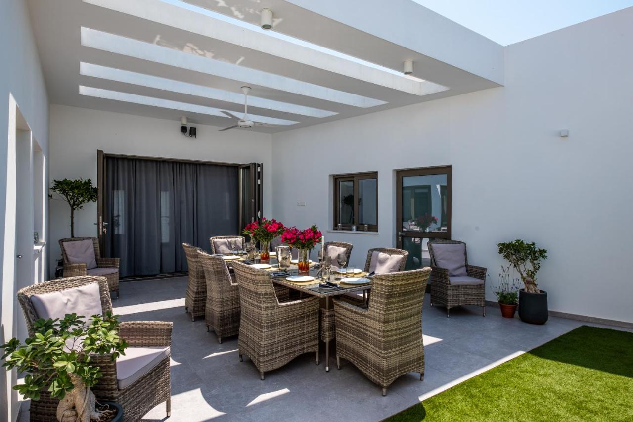 Rooms At Villa Amour Cyprus Ворокліні Екстер'єр фото